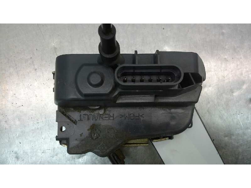 Recambio de cerradura puerta trasera izquierda para renault scenic ii 1.9 dci diesel referencia OEM IAM   