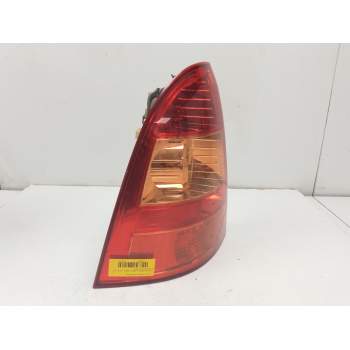 Recambio de piloto trasero izquierdo para toyota corolla station wagon (_e12_) 2.0 d-4d (cde120_) referencia OEM IAM 81561022800