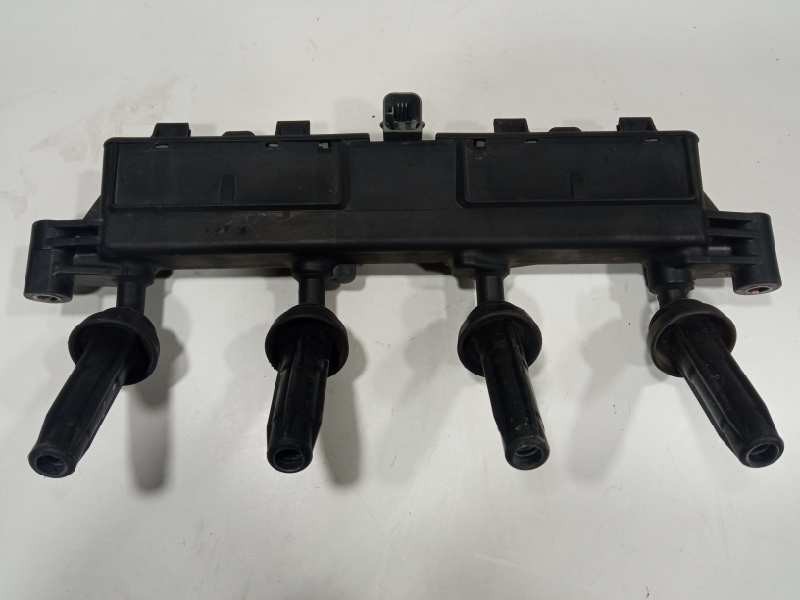 Recambio de bobina encendido para peugeot 206 berlina x-line referencia OEM IAM 96358648  