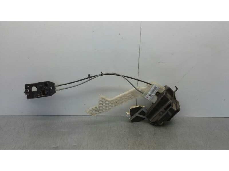 Recambio de cerradura puerta trasera izquierda para hyundai elantra (xd) 2.0 crdi comfort (4-ptas.) referencia OEM IAM   