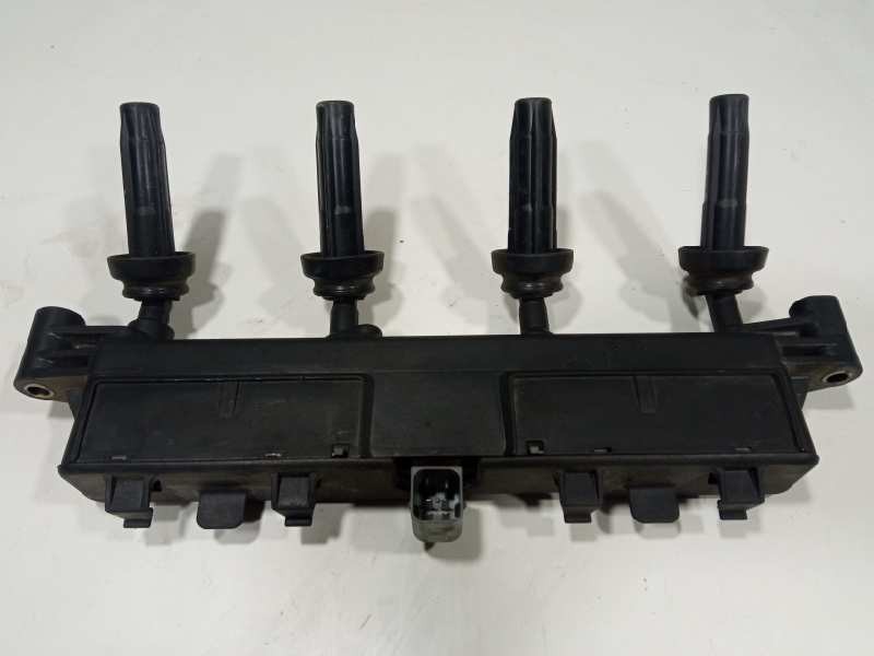 Recambio de bobina encendido para peugeot 206 berlina x-line referencia OEM IAM 96358648  