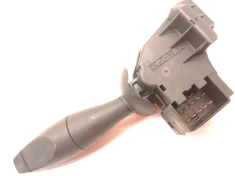 Recambio de mando limpia para ford fiesta (cbk) ambiente referencia OEM IAM 1140522  