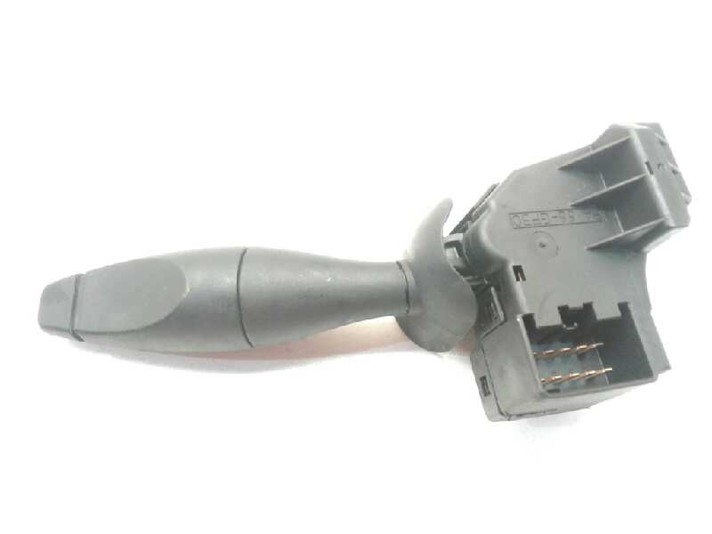 Recambio de mando limpia para ford fiesta (cbk) ambiente referencia OEM IAM 1140522  