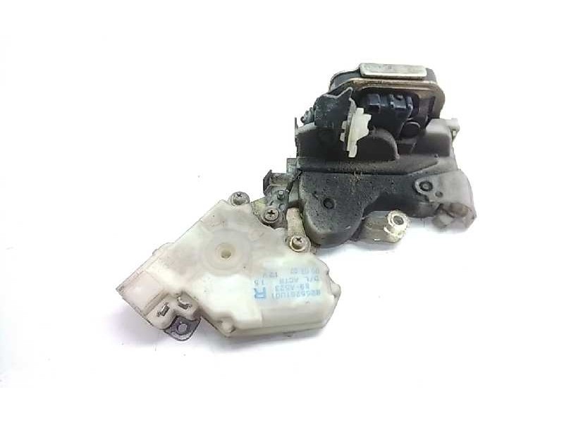 Recambio de cerradura puerta trasera derecha para nissan micra (k11) style referencia OEM IAM 8255261U01R  