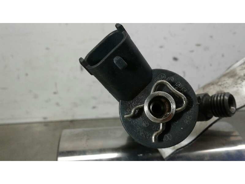 Recambio de inyector para kia sportage ex referencia OEM IAM 3380027400  