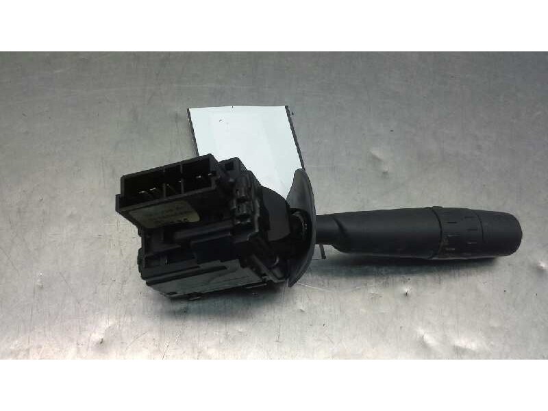 Recambio de mando limpia para citroen xsara berlina 1.6i 16v exclusive referencia OEM IAM 96205589ZL  