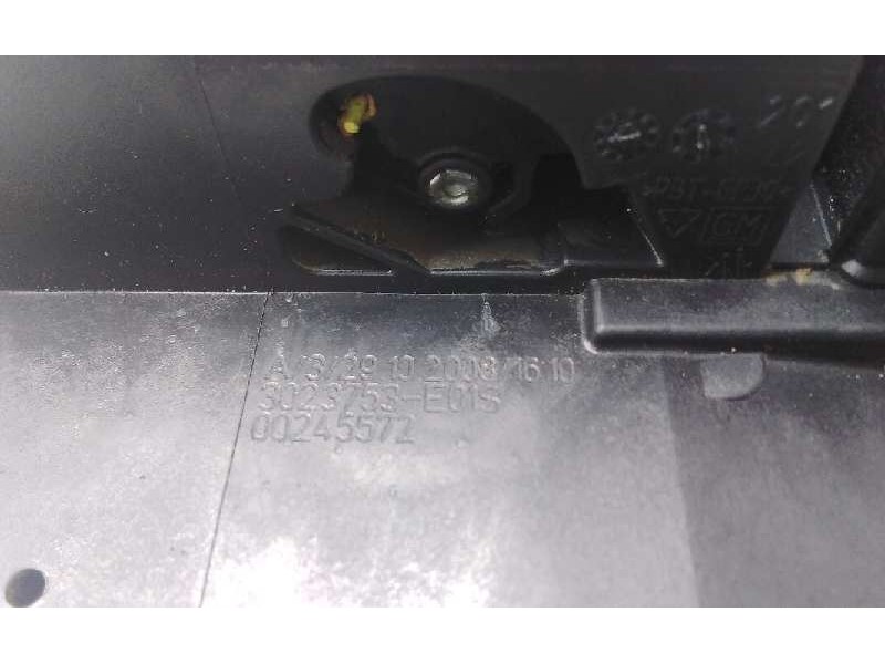 Recambio de cerradura puerta trasera izquierda para opel insignia berlina cosmo referencia OEM IAM 3023753E01S  