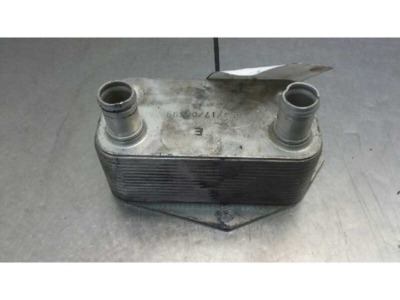 Recambio de enfriador aceite motor para bmw serie 3 berlina (e46) 320d referencia OEM IAM 2247203  