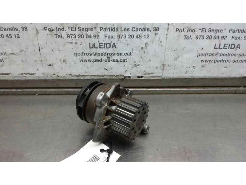 Recambio de bomba agua para seat leon (1p1) reference copa referencia OEM IAM 03L121011P  