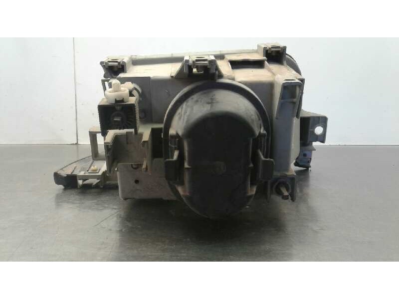 Recambio de faro izquierdo para renault clio i fase i+ii (b/c57) 1.4 s (i) referencia OEM IAM   