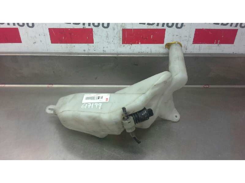 Recambio de deposito limpia para opel zafira a club referencia OEM IAM 90589332  