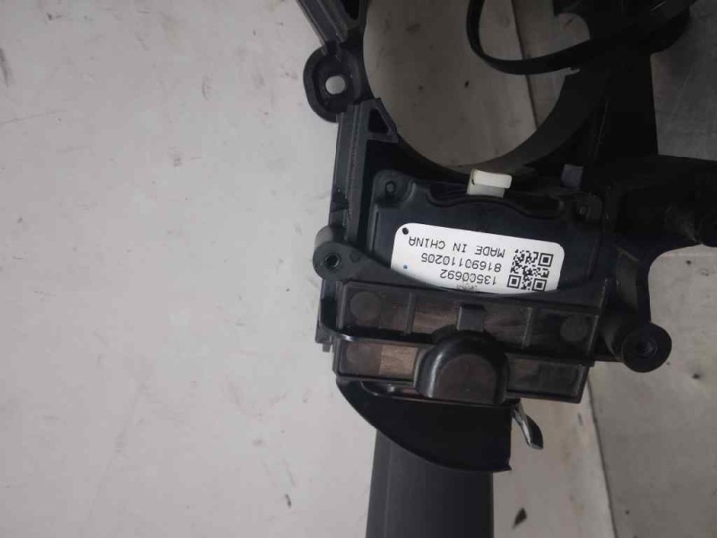 Recambio de mando limpia para opel insignia berlina cosmo referencia OEM IAM   