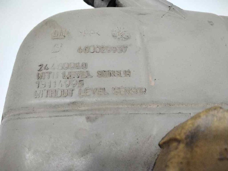 Recambio de deposito expansion para opel astra gtc cosmo referencia OEM IAM 24469940 13114995 460029937