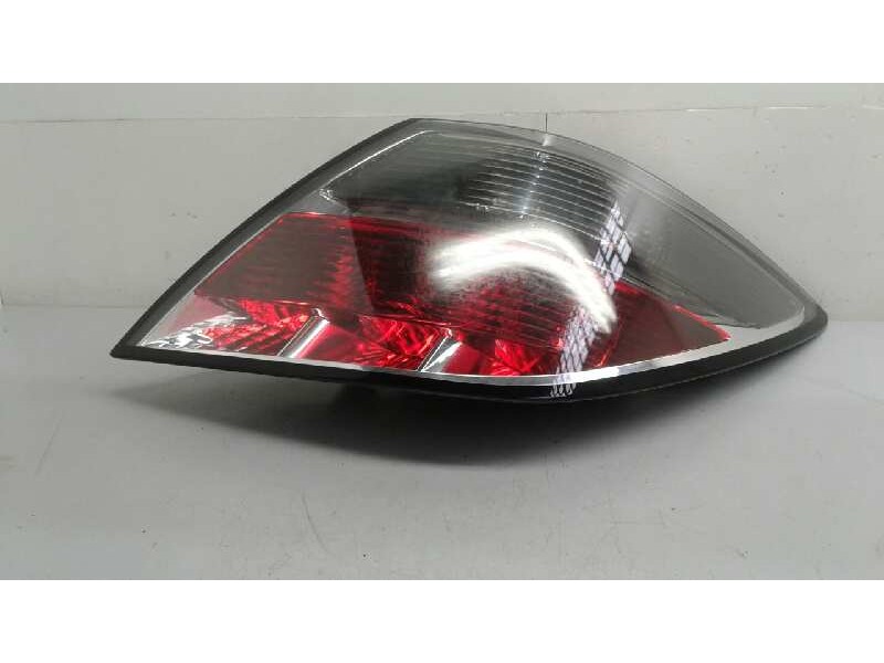 Recambio de piloto trasero derecho para opel astra gtc cosmo referencia OEM IAM 1222175  