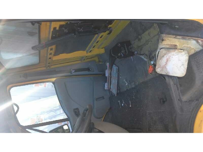 Recambio de cabina completa para renault mascott 160.65 referencia OEM IAM   