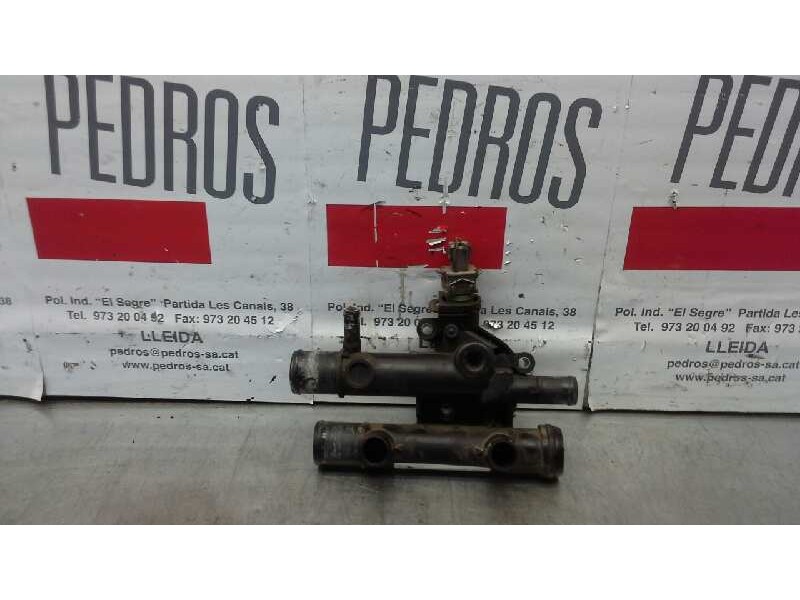 Recambio de caja termostato para opel movano (2004 =>) furgón corto l1h1 2.8t referencia OEM IAM 8200709149  