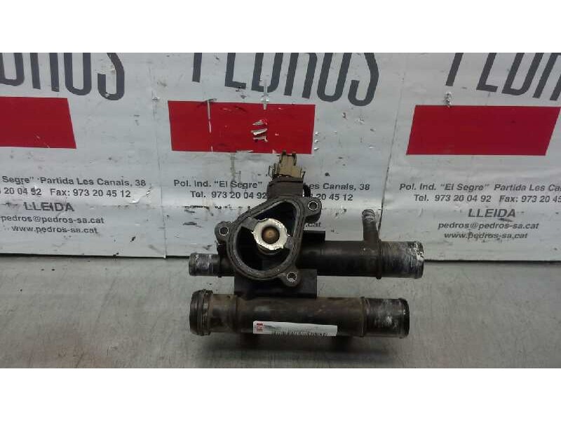 Recambio de caja termostato para opel movano (2004 =>) furgón corto l1h1 2.8t referencia OEM IAM 8200709149  