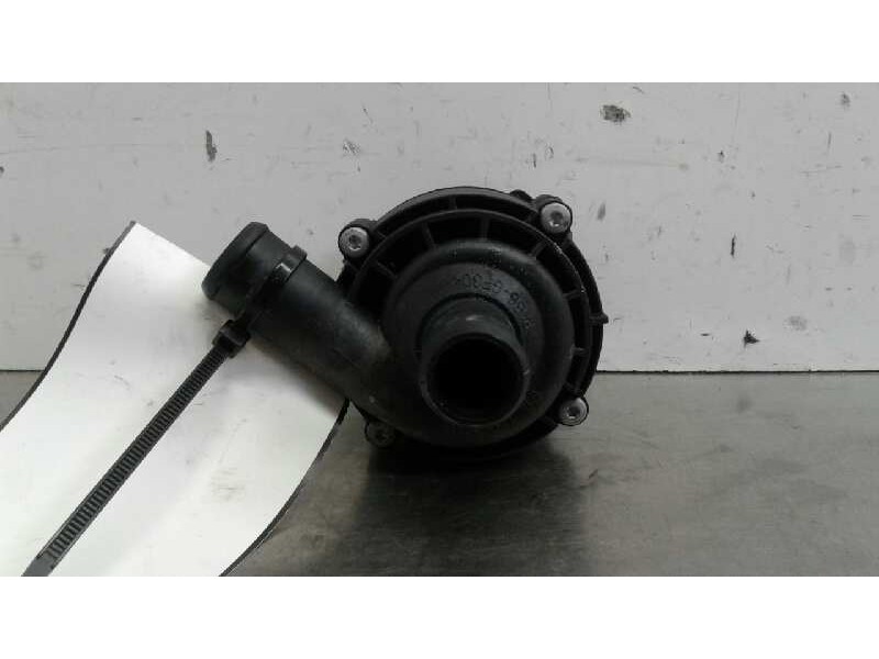 Recambio de bomba agua electrica para mercedes clase cla (w117) 2.1 cdi cat referencia OEM IAM 0392023000  