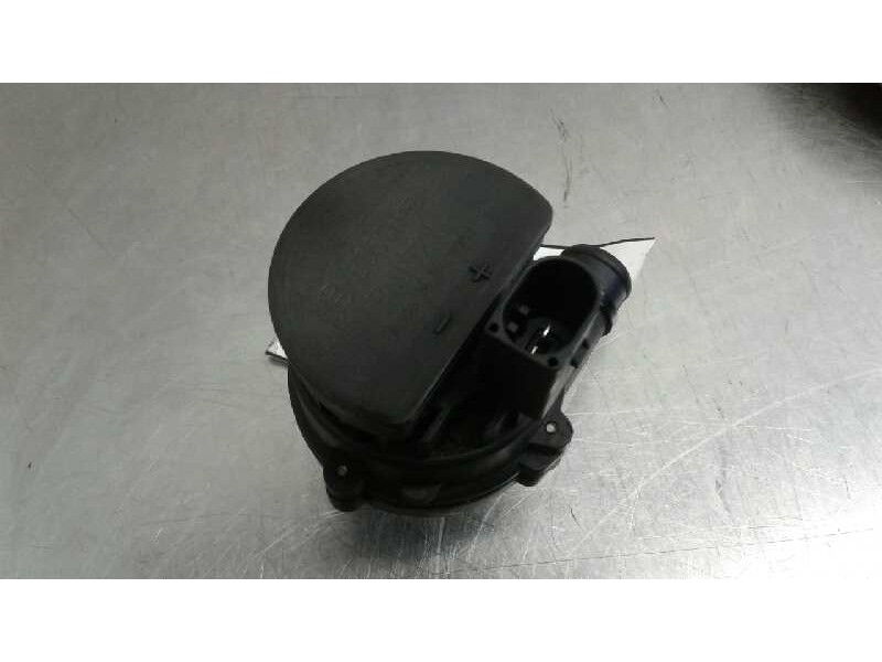 Recambio de bomba agua electrica para mercedes clase cla (w117) 2.1 cdi cat referencia OEM IAM 0392023000  