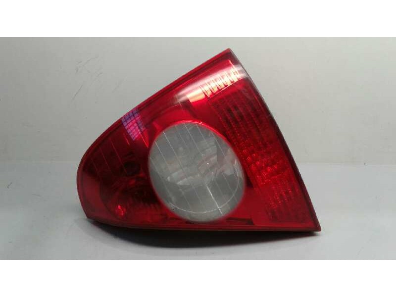 Recambio de piloto trasero derecho para renault clio ii fase ii (b/cb0) authentique referencia OEM IAM 8200917487  