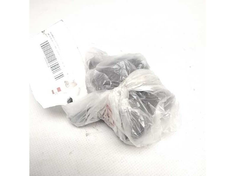 Recambio de bomba agua electrica para mercedes clase cla (w117) 2.1 cdi cat referencia OEM IAM 0392023000  