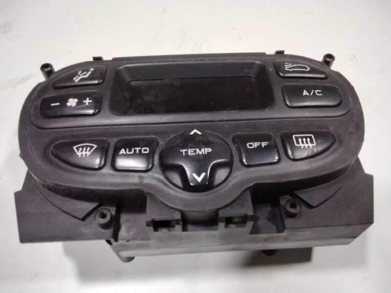 Recambio de mando climatizador para peugeot 206 berlina xt referencia OEM IAM 96430550XT  
