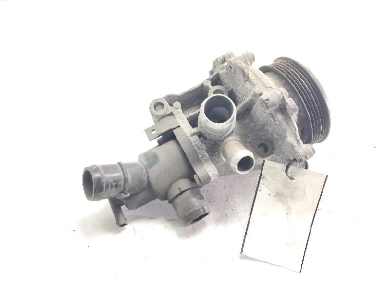 Recambio de bomba agua para mercedes clase cla (w117) 2.1 cdi cat referencia OEM IAM A6512000501 A65120007 