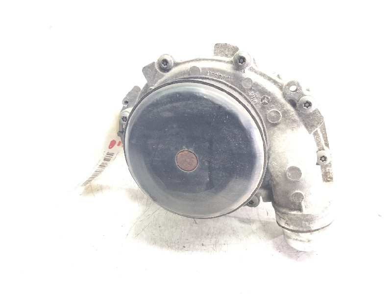 Recambio de bomba agua para mercedes clase cla (w117) 2.1 cdi cat referencia OEM IAM A6512000501 A65120007 