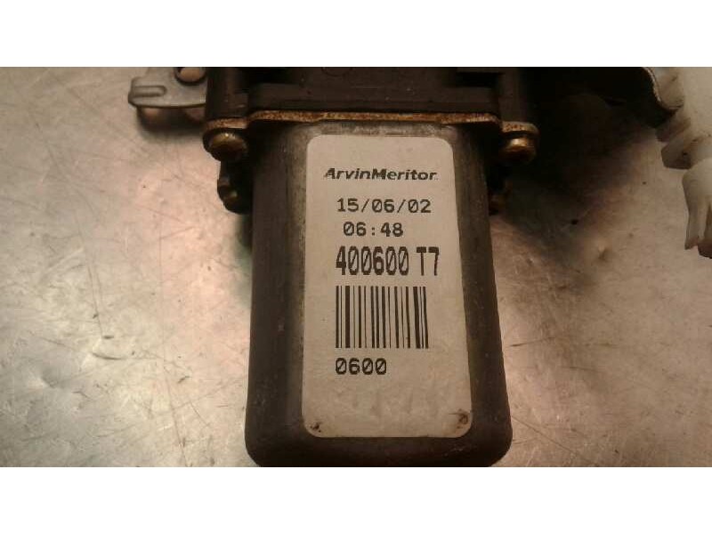 Recambio de elevalunas trasero derecho para nissan primera berlina (p12) acenta referencia OEM IAM 400600T7  
