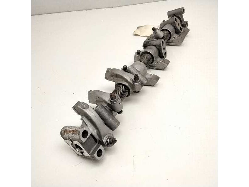 Recambio de eje balancines para nissan terrano/terrano.ii (r20) referencia OEM IAM   52645