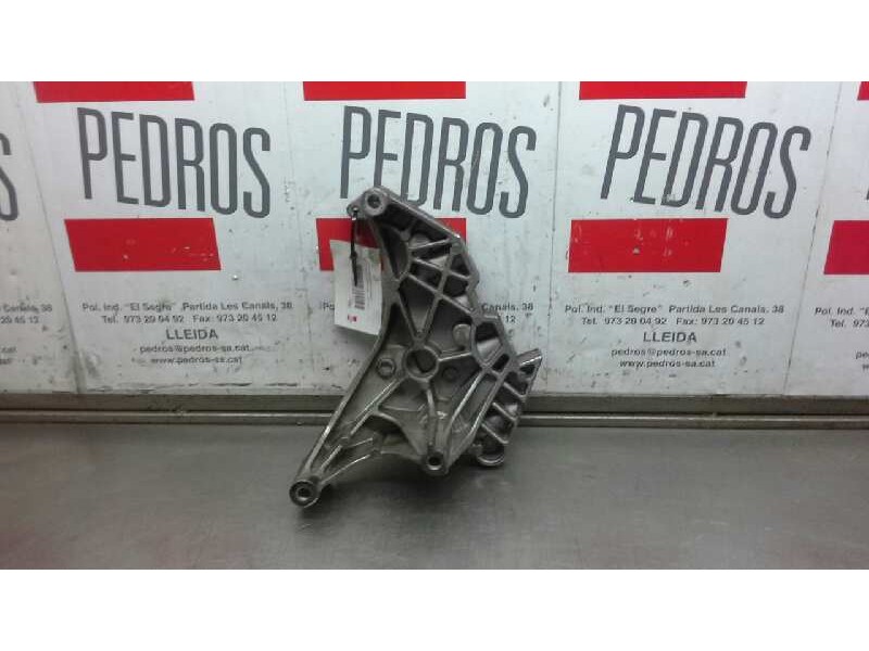 Recambio de soporte motor derecho inferior para seat leon (1p1) reference copa referencia OEM IAM 03L199207  