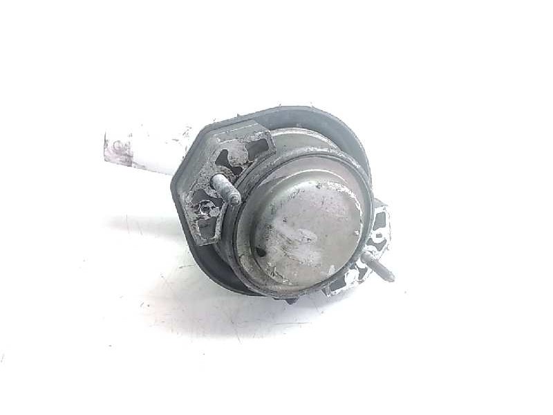 Recambio de soporte motor derecho inferior para bmw serie 7 (e65/e66) 730d referencia OEM IAM 677191802  