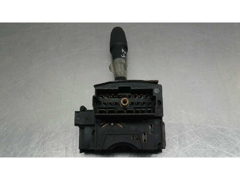 Recambio de mando limpia para chrysler voyager (es) referencia OEM IAM 4326536  52826