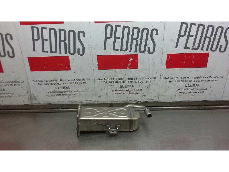 Recambio de enfriador de gases para seat leon (1p1) reference copa referencia OEM IAM 03L131512CF  