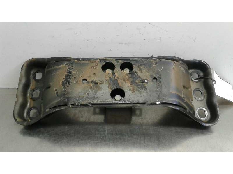 Recambio de soporte caja cambios inferior para mercedes clase c (w205) lim. c 220 cdi bluetec (205.004) referencia OEM IAM A2052