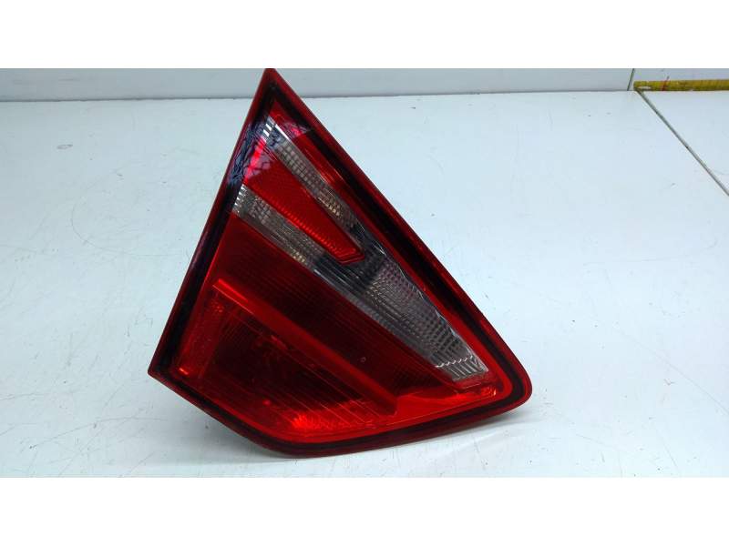 Recambio de piloto trasero izquierdo porton para seat toledo (kg3) 1.6 tdi referencia OEM IAM   