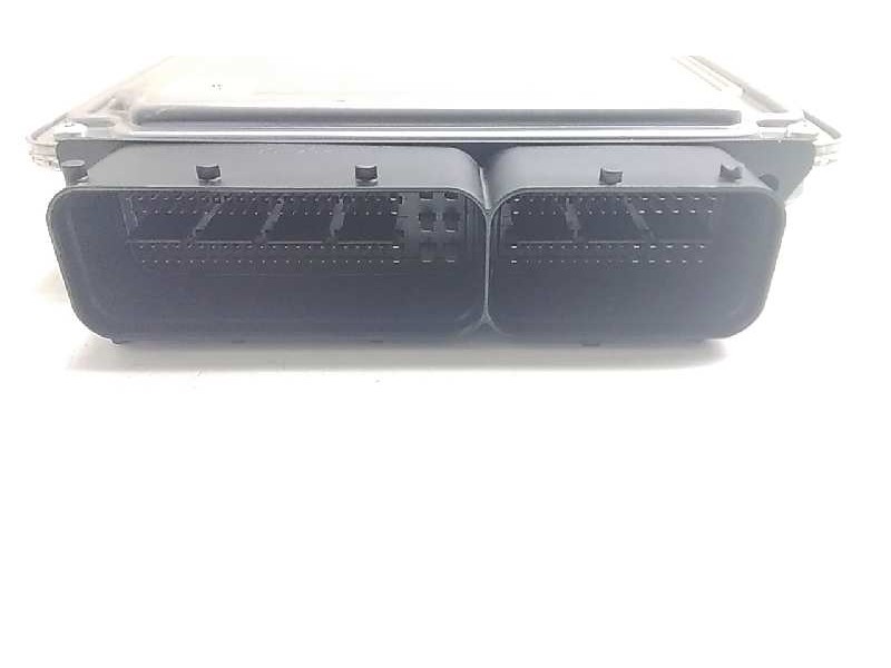 Recambio de centralita motor uce para seat arona referencia OEM IAM 04C907309BP  