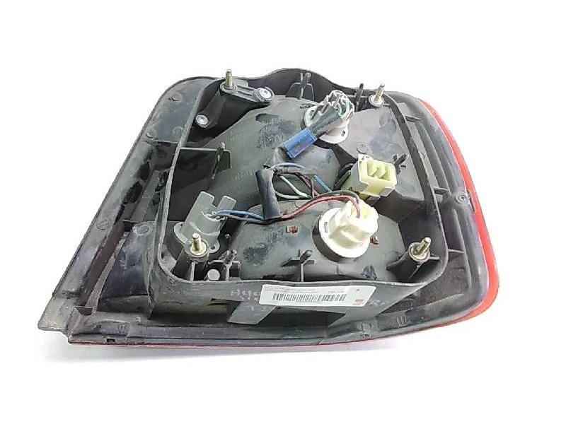 Recambio de piloto trasero izquierdo para hyundai lantra berlina (rd) referencia OEM IAM   53037