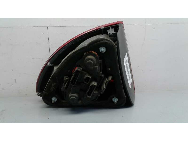 Recambio de piloto trasero derecho para seat leon (1m1) sport referencia OEM IAM   