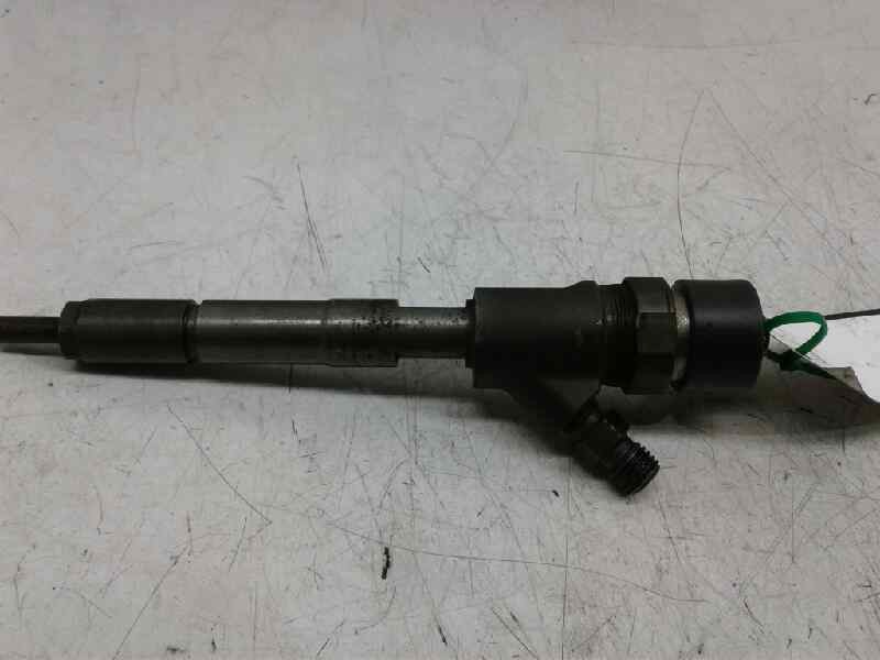 Recambio de inyector para toyota yaris (ksp9/scp9/nlp9) básico referencia OEM IAM   