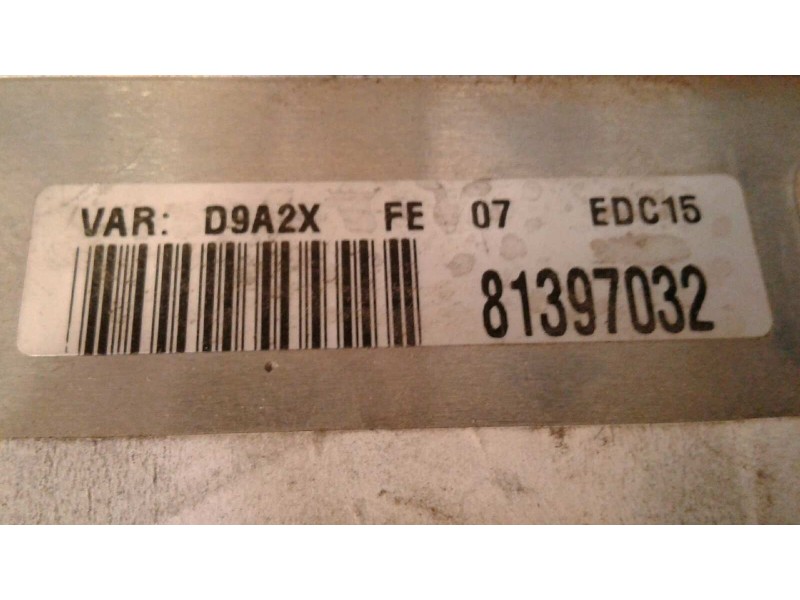 Recambio de centralita motor uce para peugeot 406 berlina (s1/s2) srdt referencia OEM IAM 0281010593 9643527380 81397032