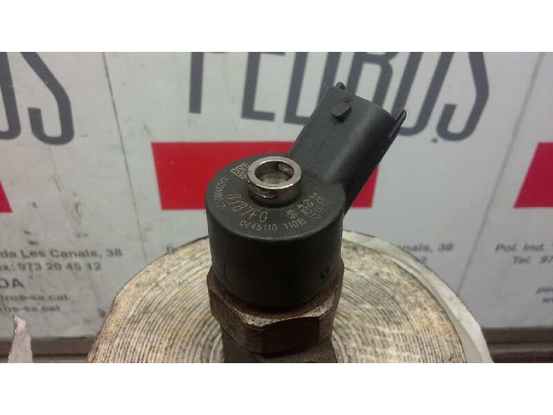 Recambio de inyector para renault laguna ii (bg0) 1.9 dci diesel referencia OEM IAM 044510110B  
