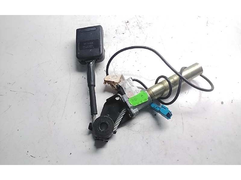 Recambio de pretensor airbag derecho para renault megane i fase 2 berlina (ba0) 1.4 16v expression referencia OEM IAM 542177111F