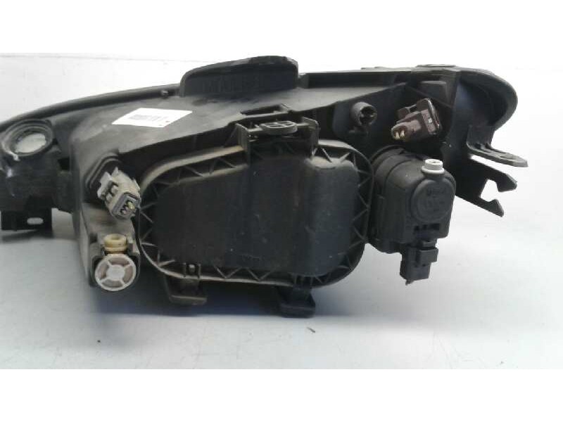 Recambio de faro derecho para peugeot 206 berlina xt referencia OEM IAM 9628666780  