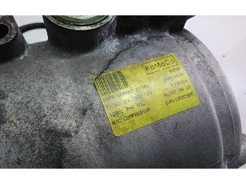 Recambio de compresor aire acondicionado para ford fiesta (cb1) ambiente referencia OEM IAM 8V5119D629DF  