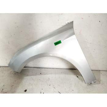 Recambio de aleta delantera izquierda para ford focus iii sedán 1.5 tdci referencia OEM IAM   
