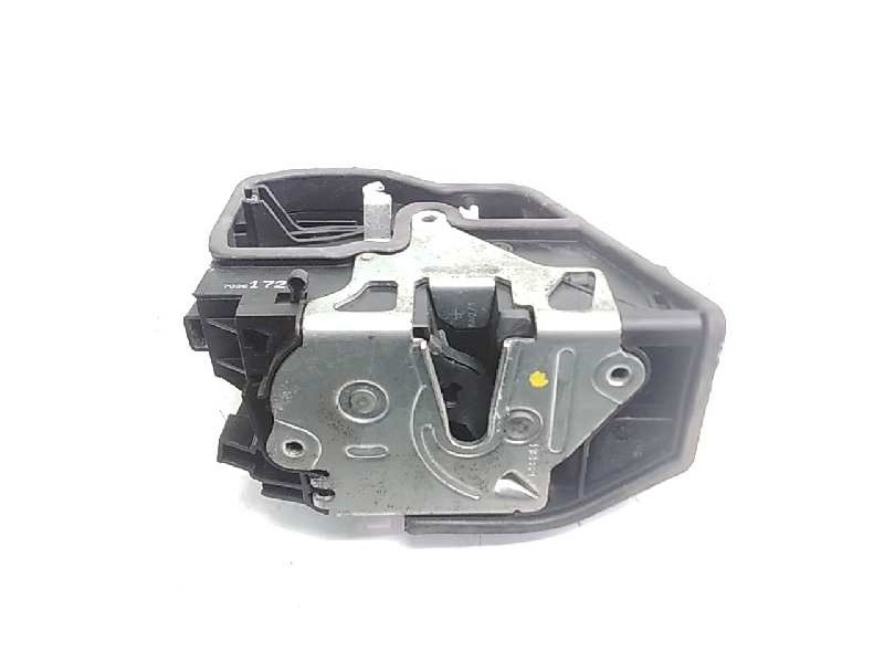 Recambio de cerradura puerta trasera derecha para bmw serie 7 (e65/e66) 730d referencia OEM IAM 7036172  