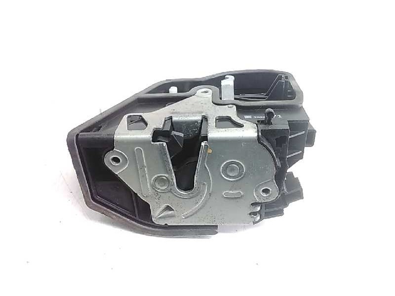 Recambio de cerradura puerta trasera izquierda para bmw serie 7 (e65/e66) 730d referencia OEM IAM 7036171  