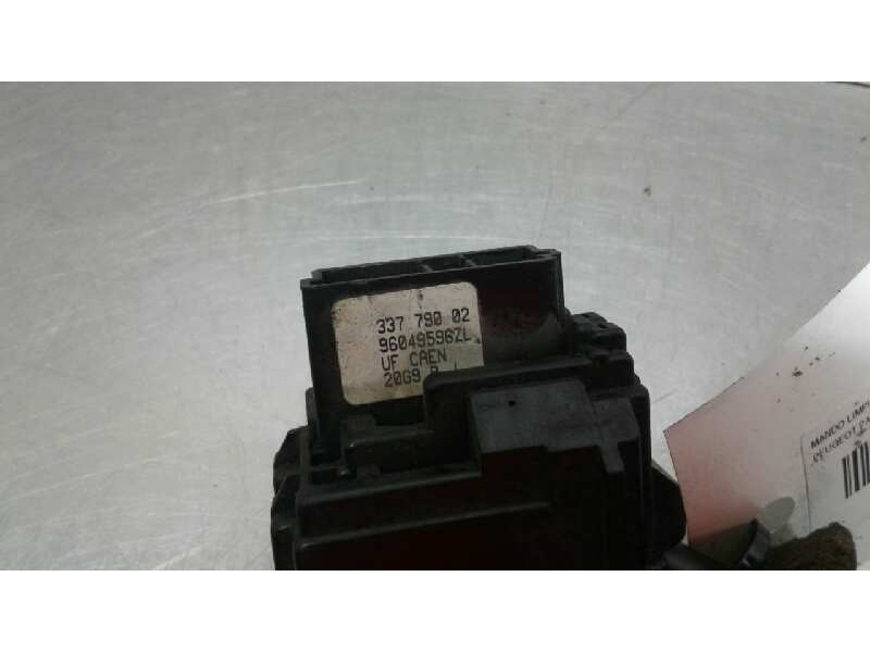 Recambio de mando limpia para peugeot partner (s1) referencia OEM IAM 33779002 96249596ZL 53851