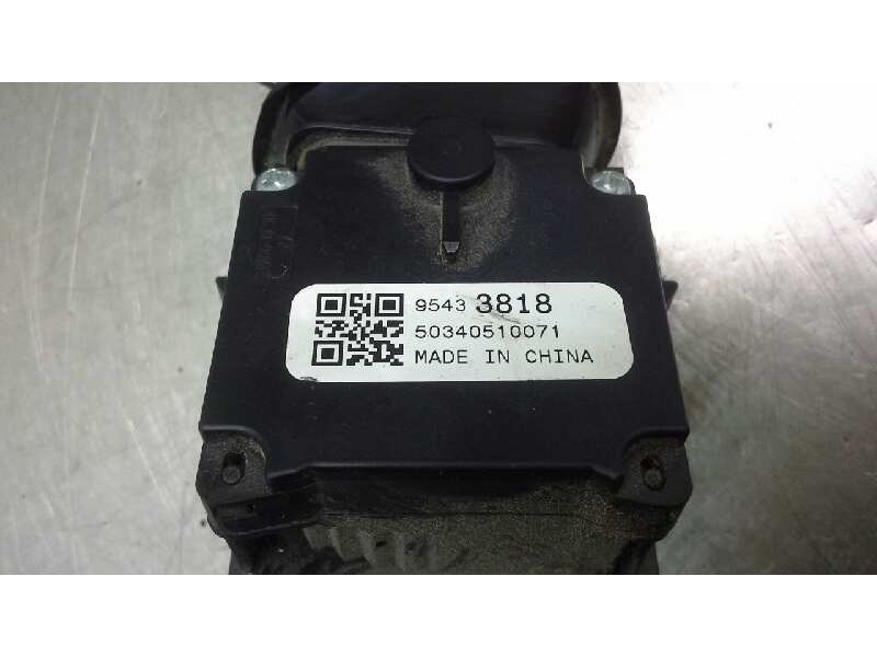 Recambio de mando limpia para opel insignia berlina 2.0 cdti referencia OEM IAM 95433818  